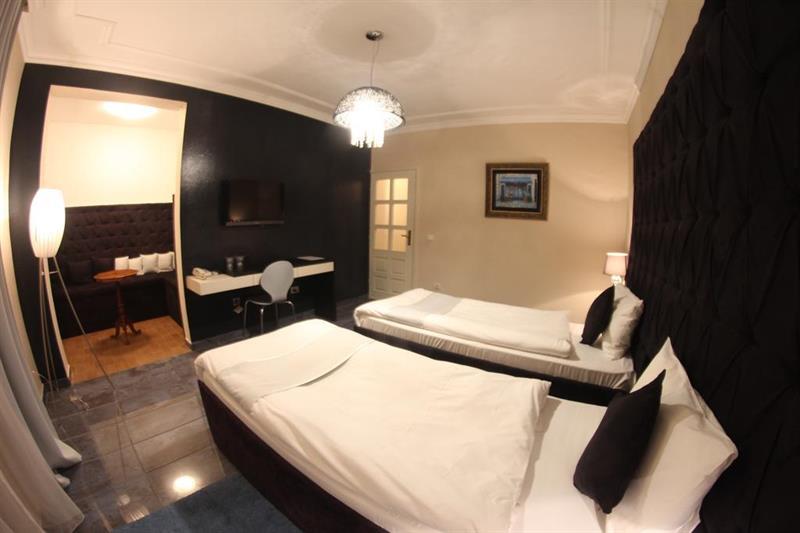 Hotel Kosta'S Podgorica Zewnętrze zdjęcie
